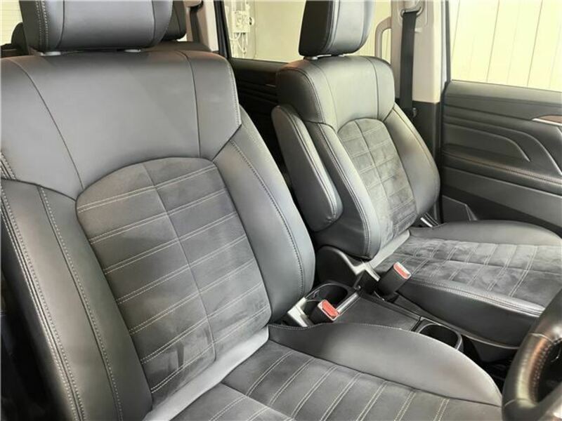 DELICA D5