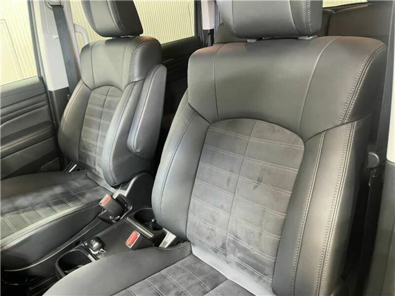 DELICA D5