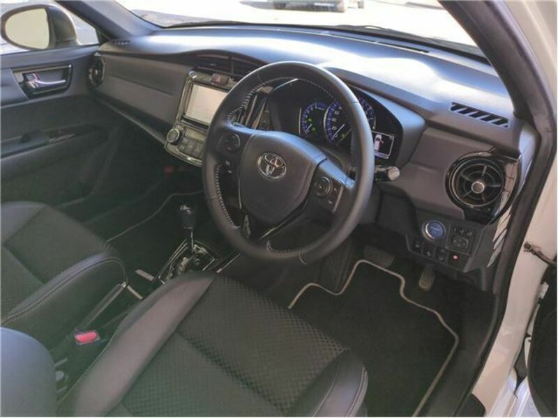 COROLLA FIELDER