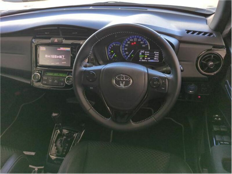 COROLLA FIELDER