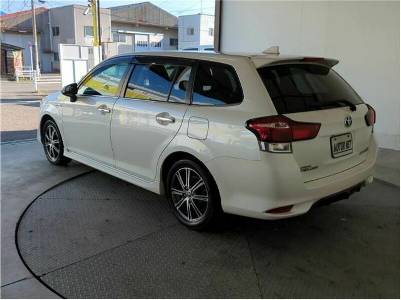 COROLLA FIELDER