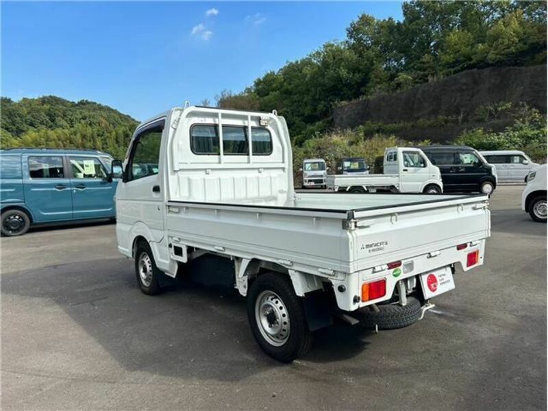 MINICAB TRUCK