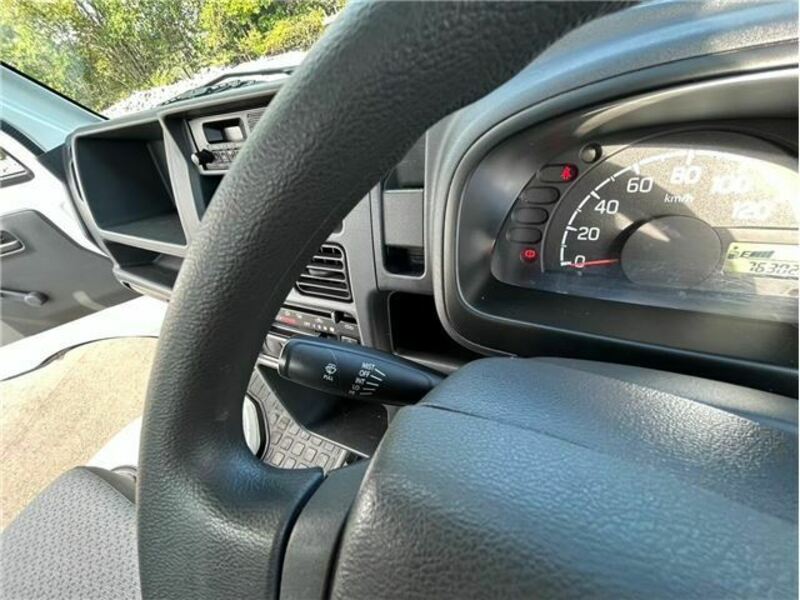 MINICAB TRUCK