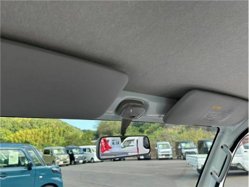 MINICAB TRUCK