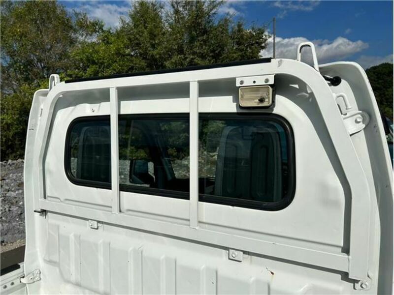MINICAB TRUCK