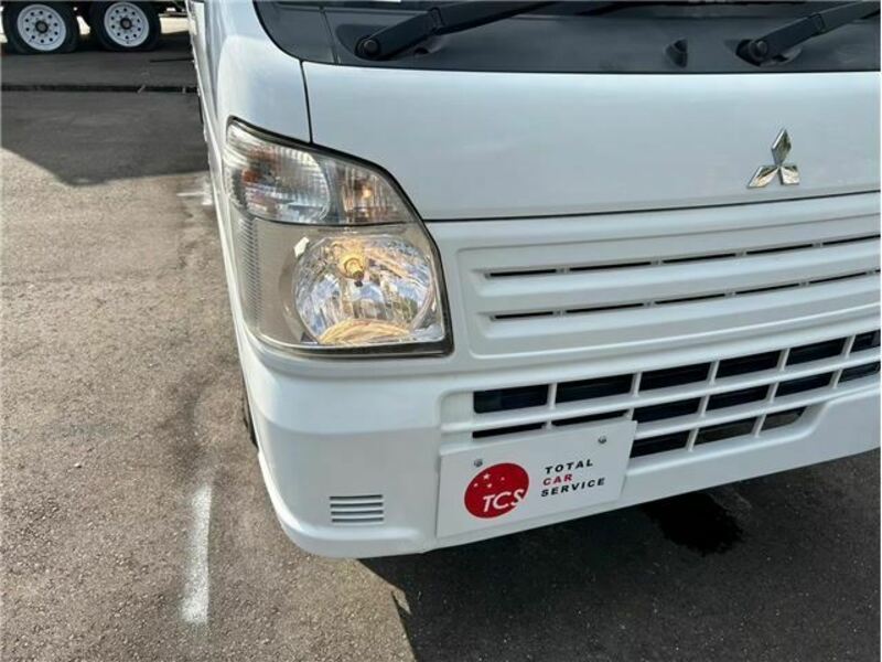 MINICAB TRUCK