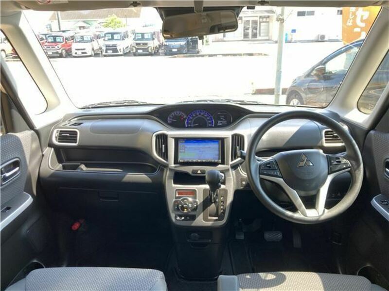 DELICA D2