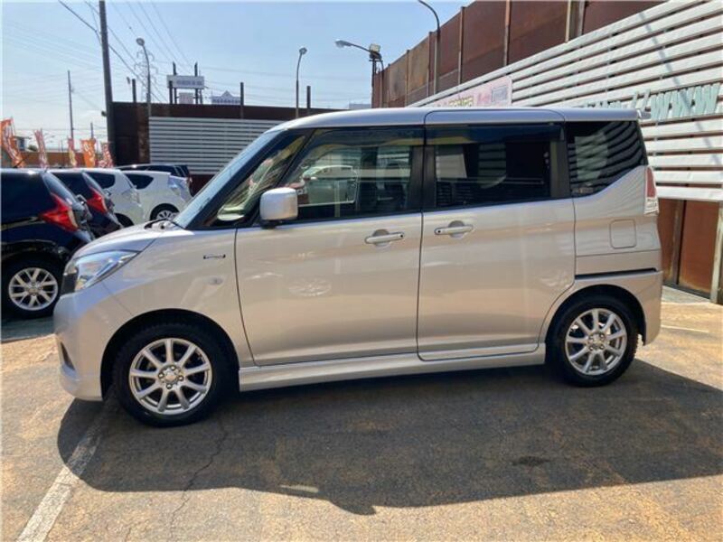 DELICA D2