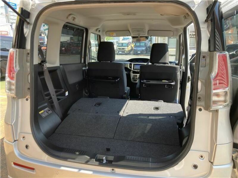 DELICA D2