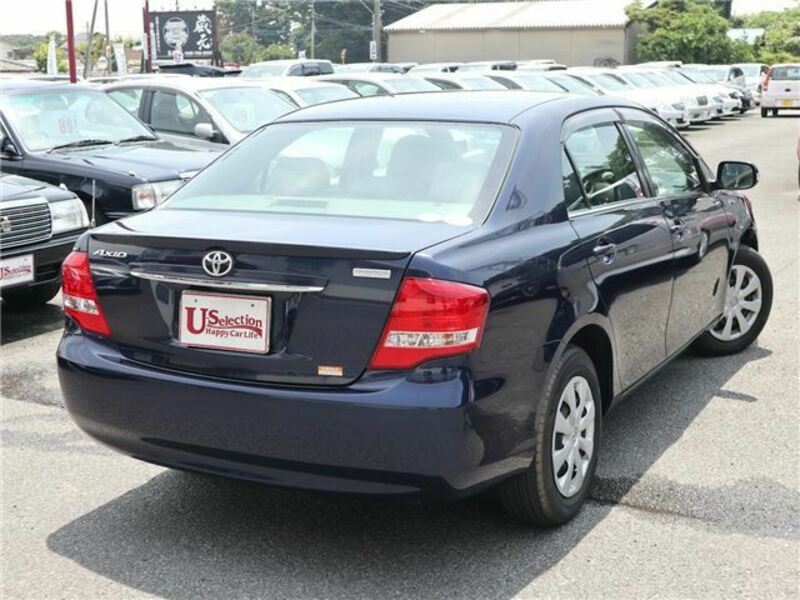 COROLLA AXIO