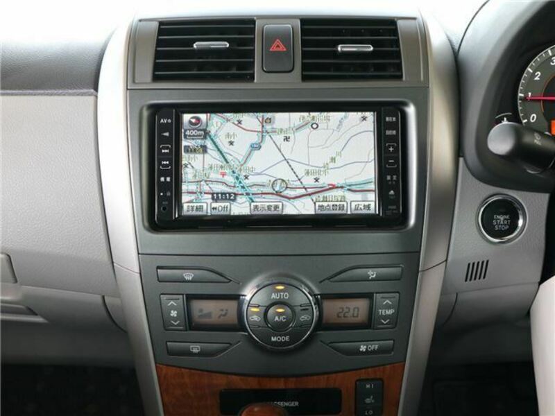 COROLLA AXIO