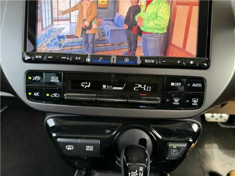 PRIUS PHV