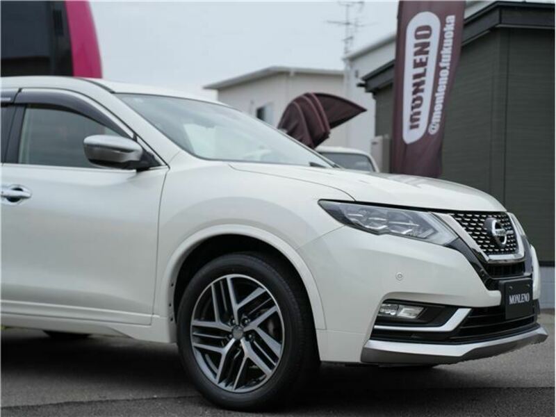 X-TRAIL