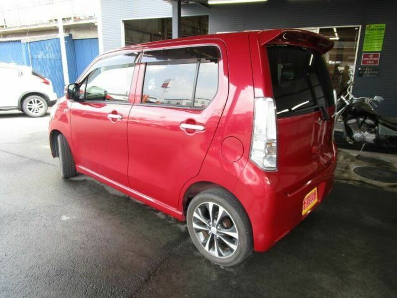 WAGON R