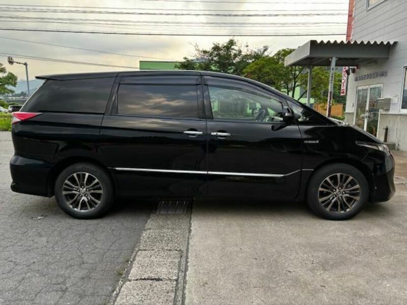 ESTIMA HYBRID