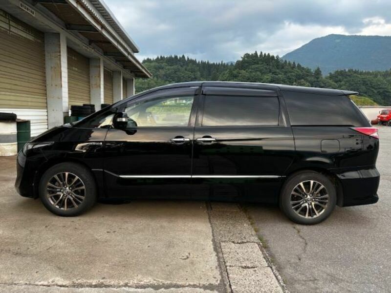 ESTIMA HYBRID
