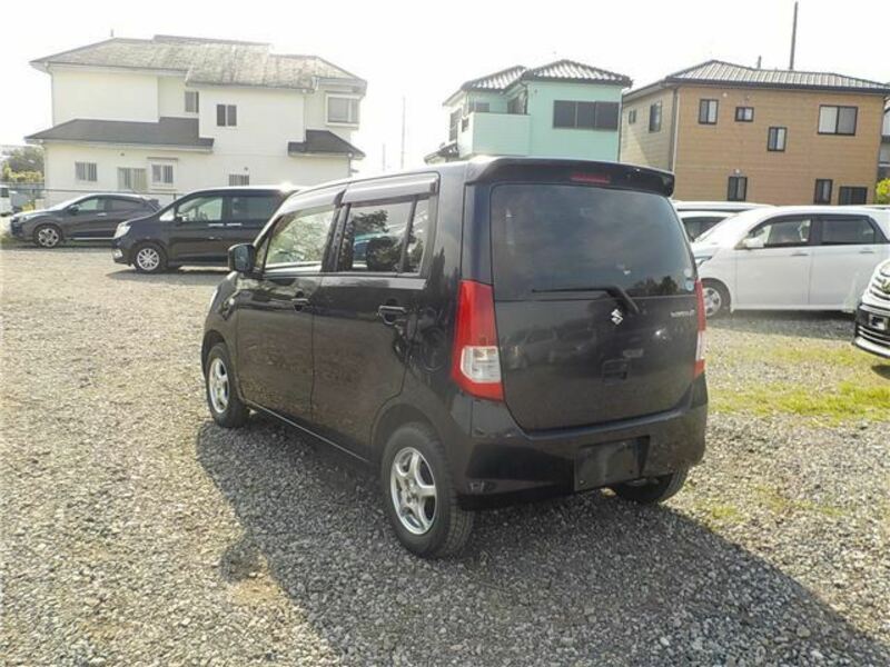 WAGON R