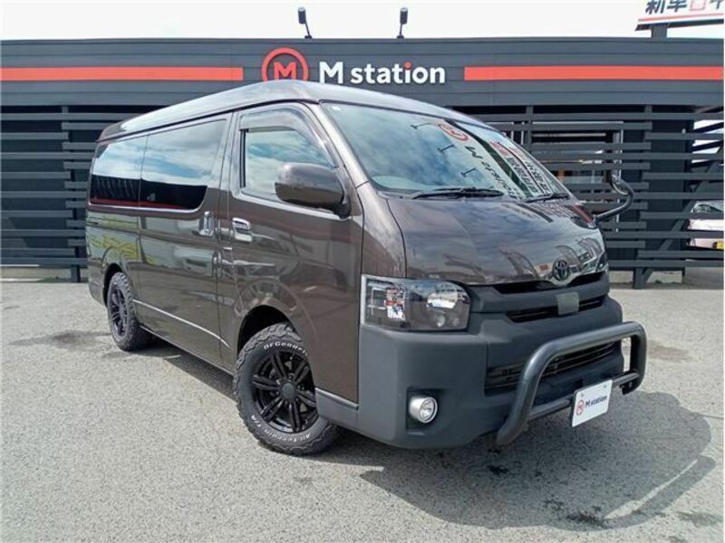 HIACE VAN