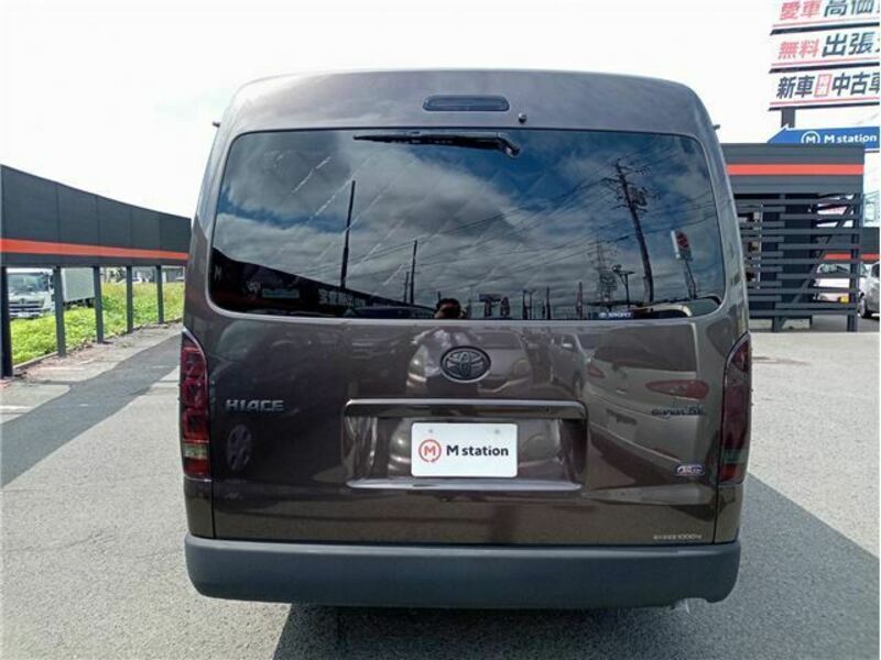 HIACE VAN