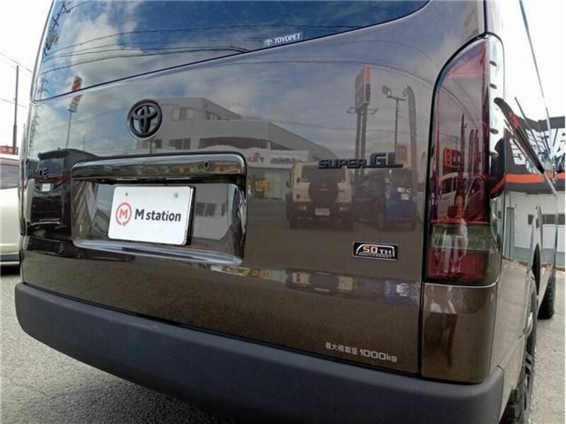 HIACE VAN