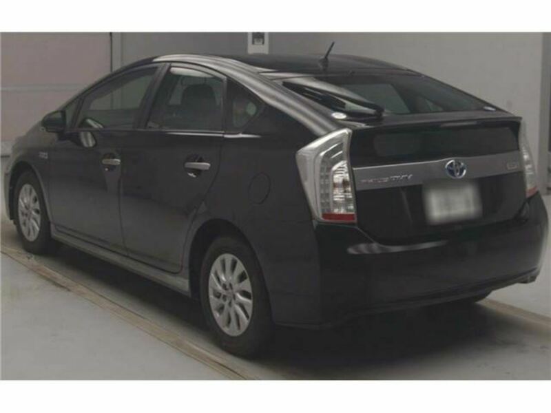 PRIUS PHV