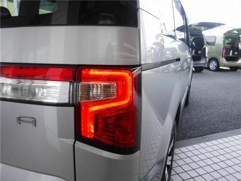 DELICA D5