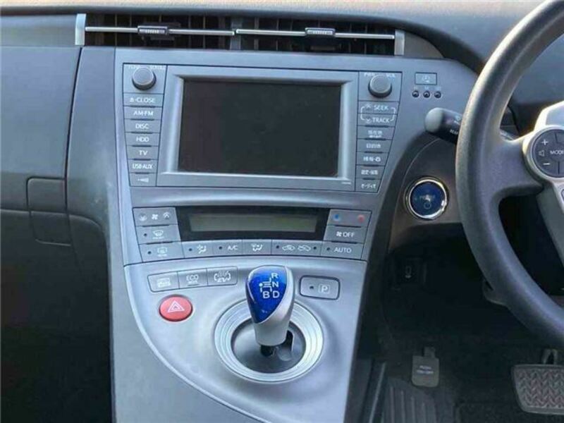 PRIUS PHV