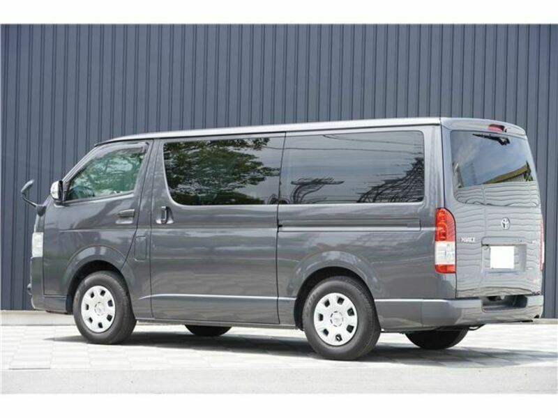 HIACE