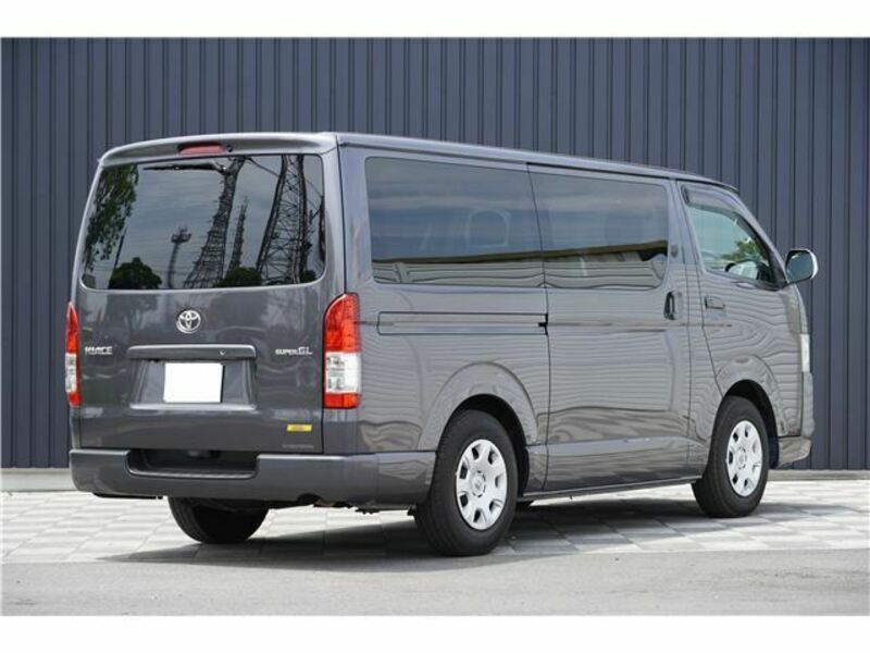 HIACE