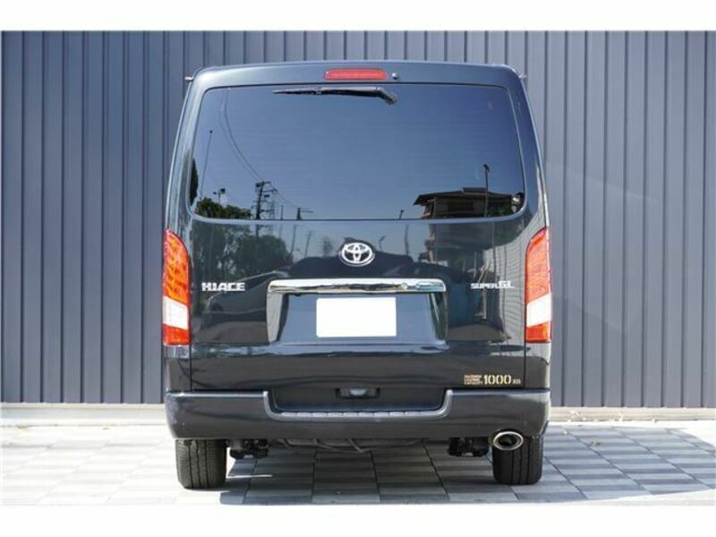 HIACE VAN