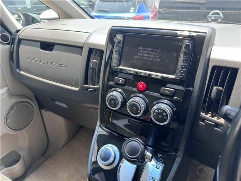 DELICA D5