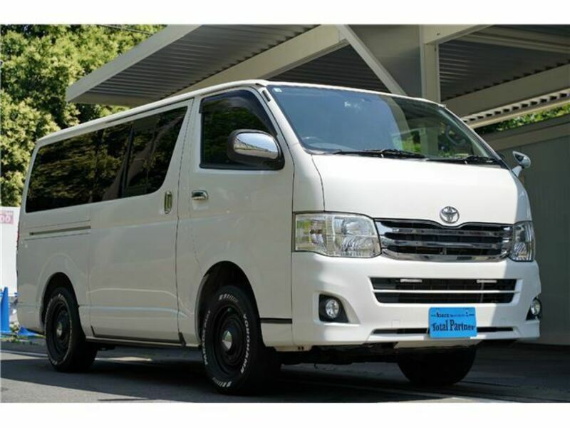 HIACE VAN