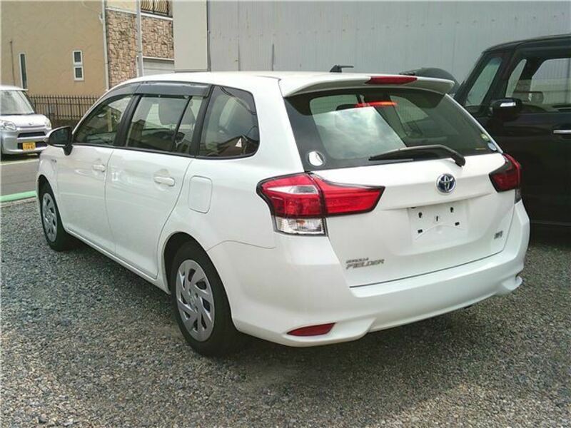 COROLLA FIELDER
