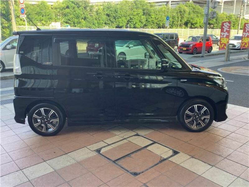 DELICA D2