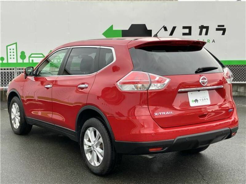 X-TRAIL