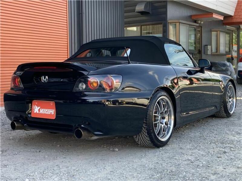 S2000