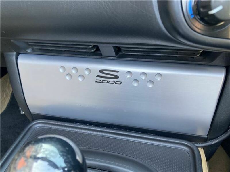 S2000