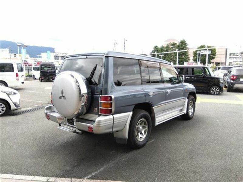 PAJERO