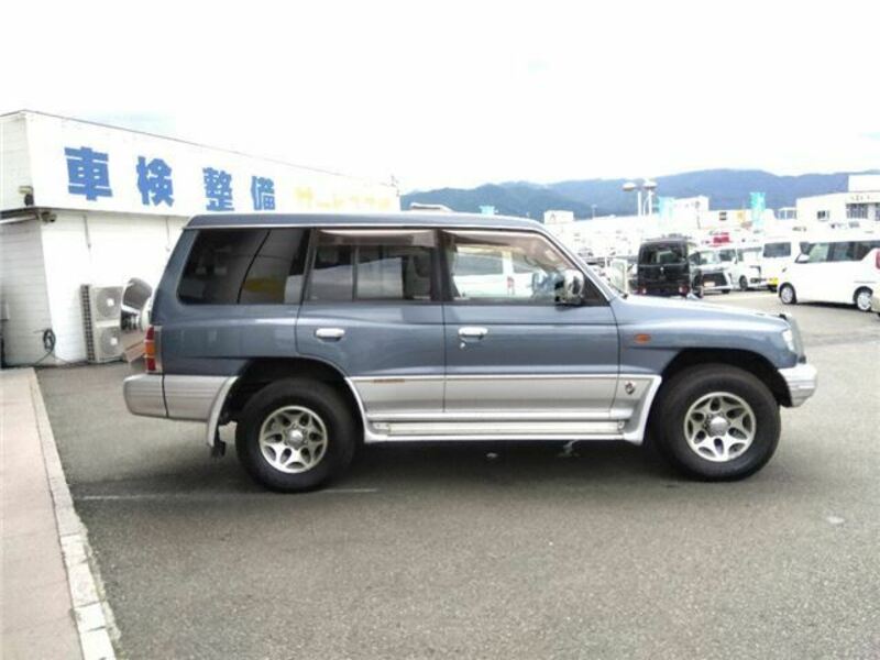 PAJERO