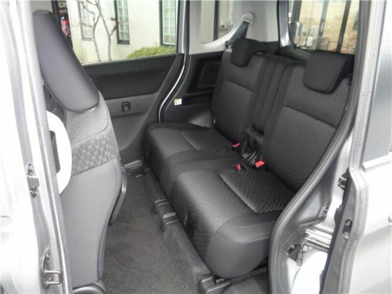DELICA D2
