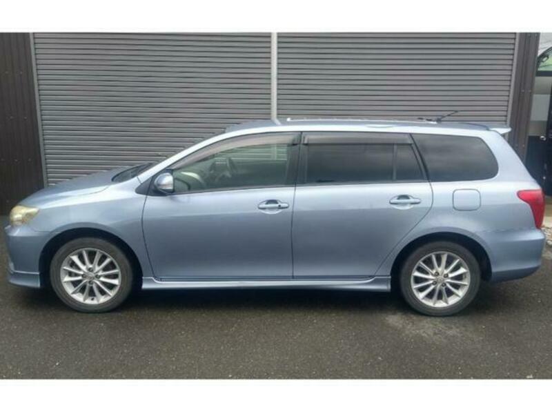 COROLLA FIELDER