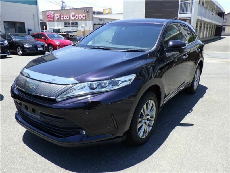 TOYOTA HARRIER