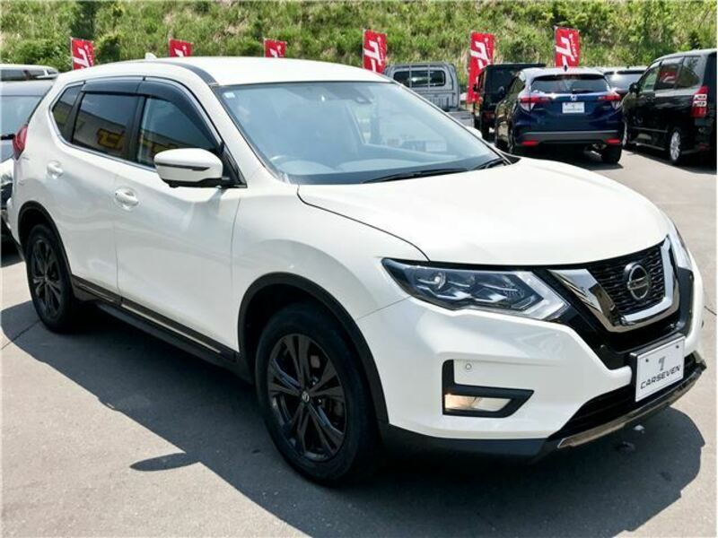 X-TRAIL