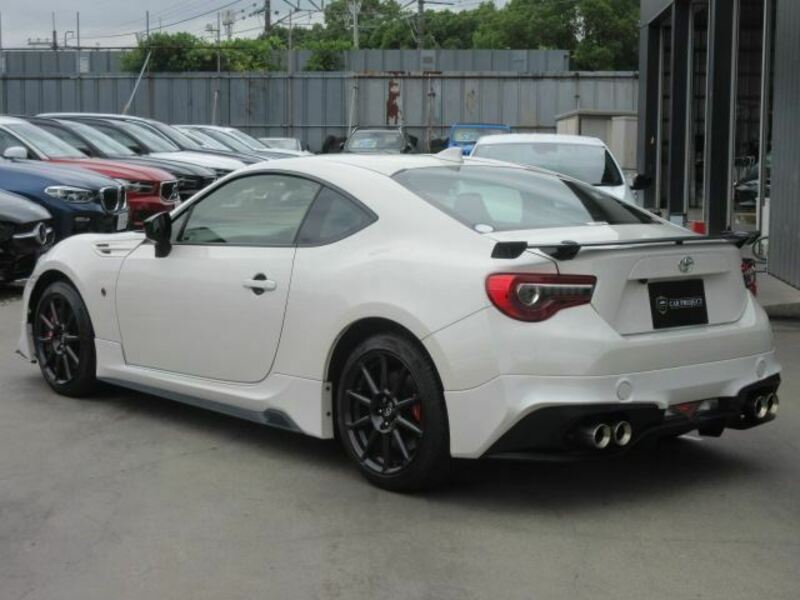 86