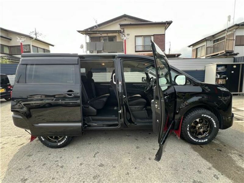 DELICA D5
