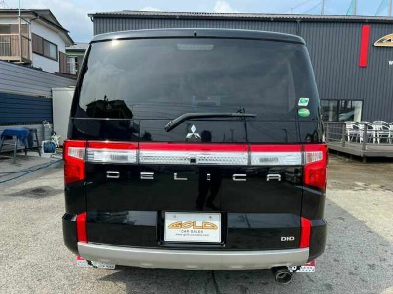 DELICA D5