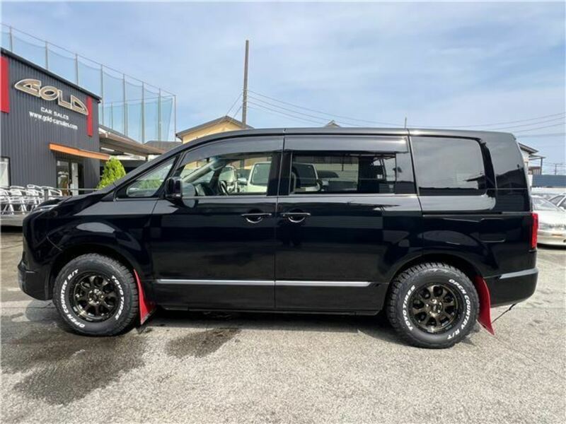DELICA D5