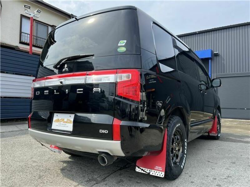 DELICA D5