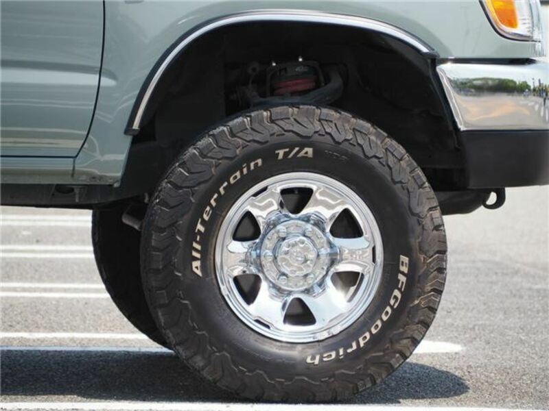 HILUX SURF