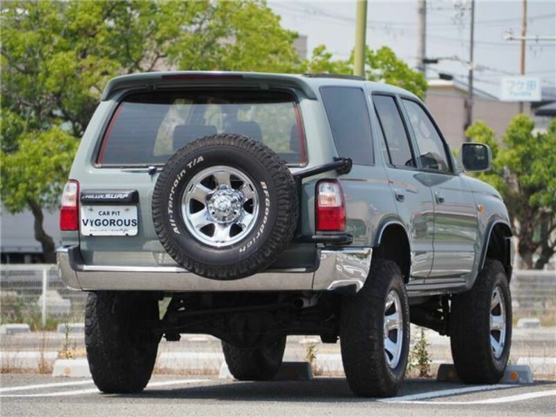 HILUX SURF